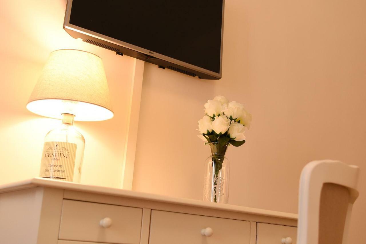 B&B Bonnes Suites Наполи Екстериор снимка