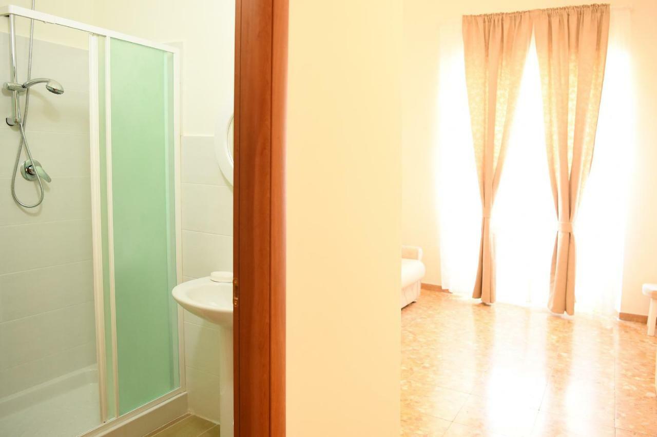 B&B Bonnes Suites Наполи Екстериор снимка