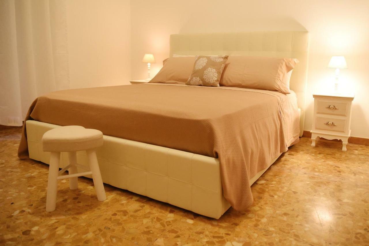 B&B Bonnes Suites Наполи Екстериор снимка