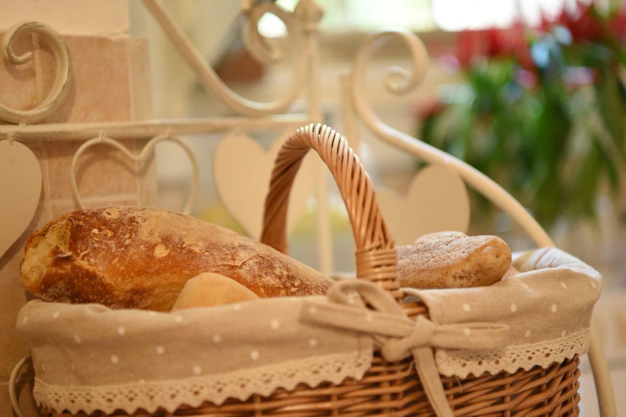 B&B Bonnes Suites Наполи Екстериор снимка