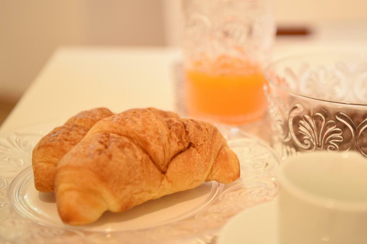B&B Bonnes Suites Наполи Екстериор снимка