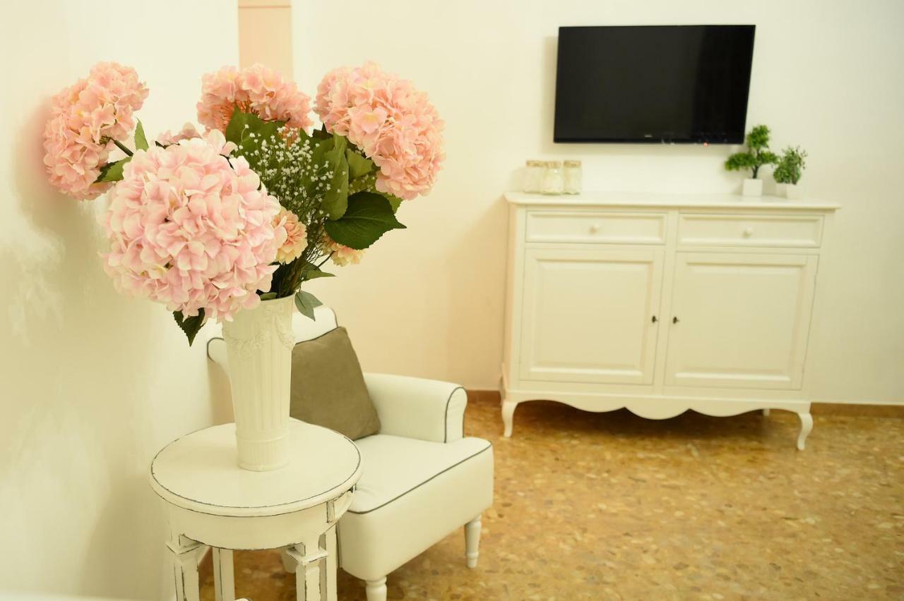 B&B Bonnes Suites Наполи Екстериор снимка
